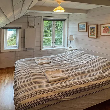 Holiday home 5 Bedroom Amazing In